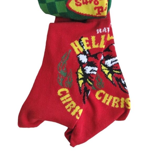 Stranger Things And Eggo Waffles 3 Pairs Crew Socks Bundle NWT - Picture 11 of 12